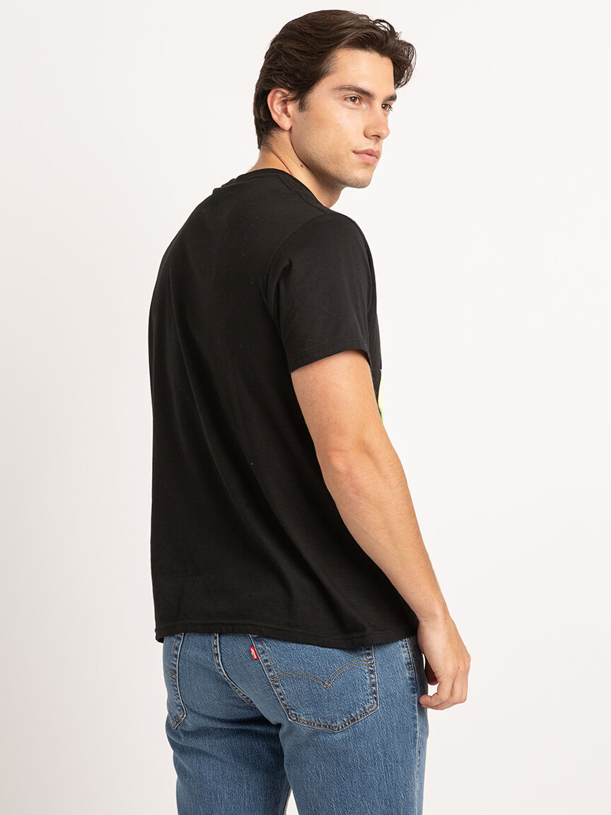 graphic t-shirt Image 4