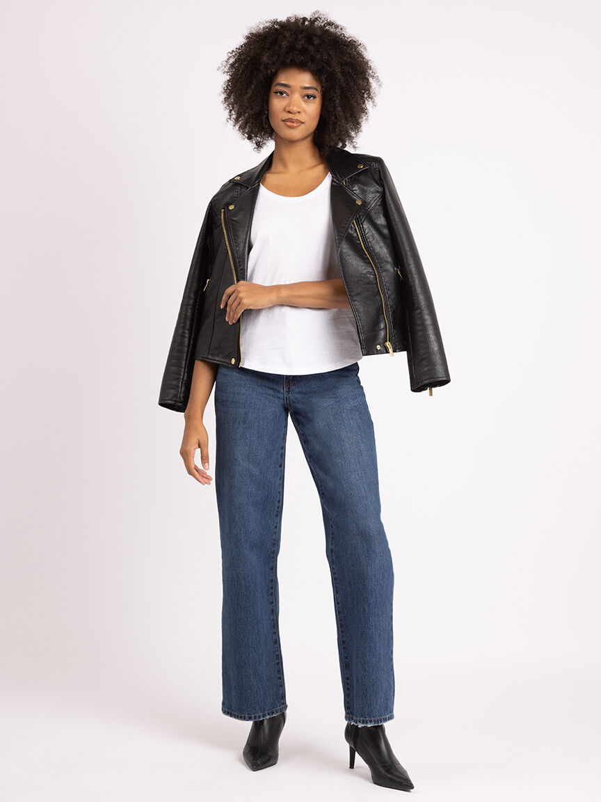 saige scoop neck t-shirt Image 5