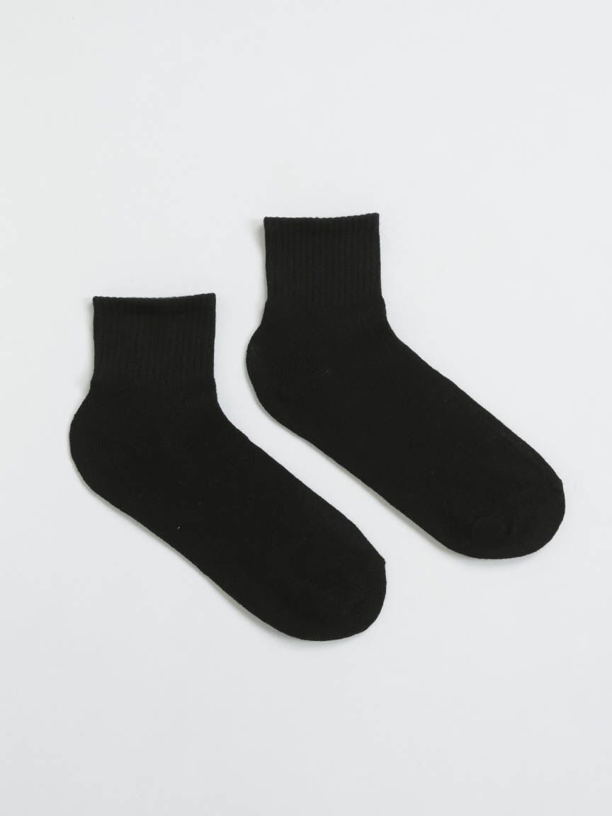 women's essential 3 pack crew socks Image 2