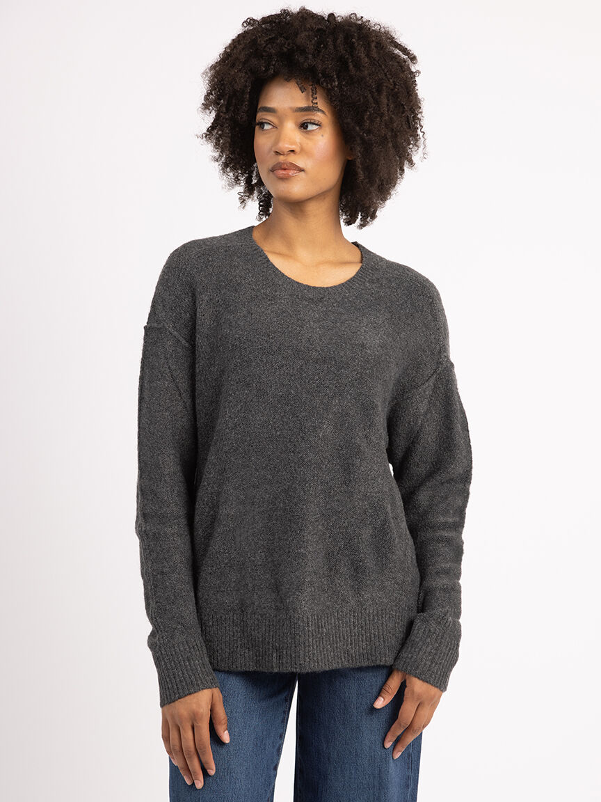 yuki crew neck sweater