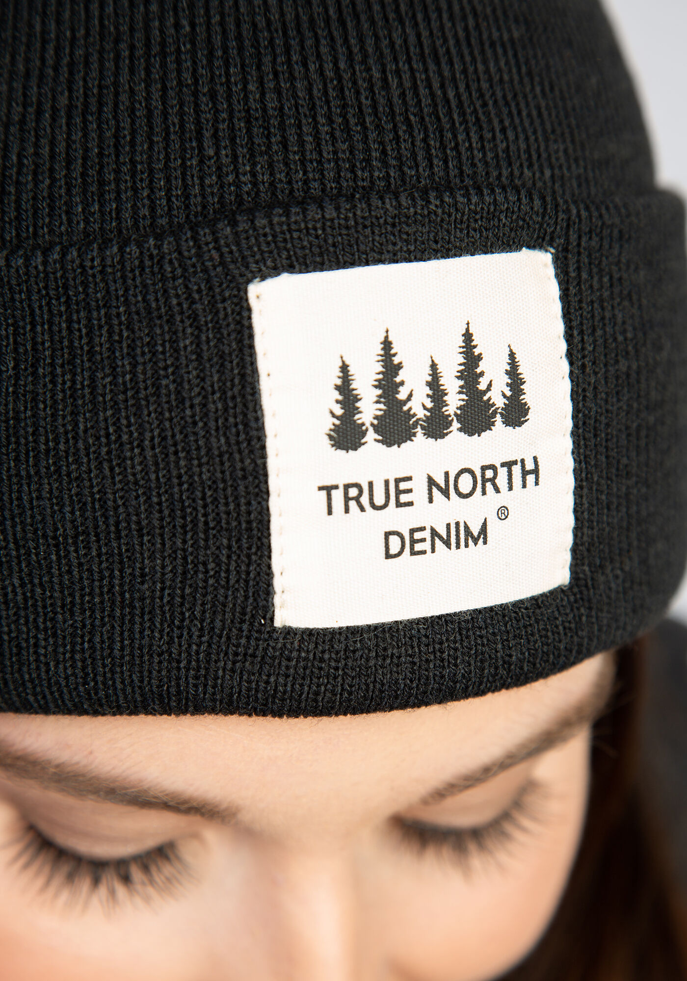 true north denim basic beanie Image 6