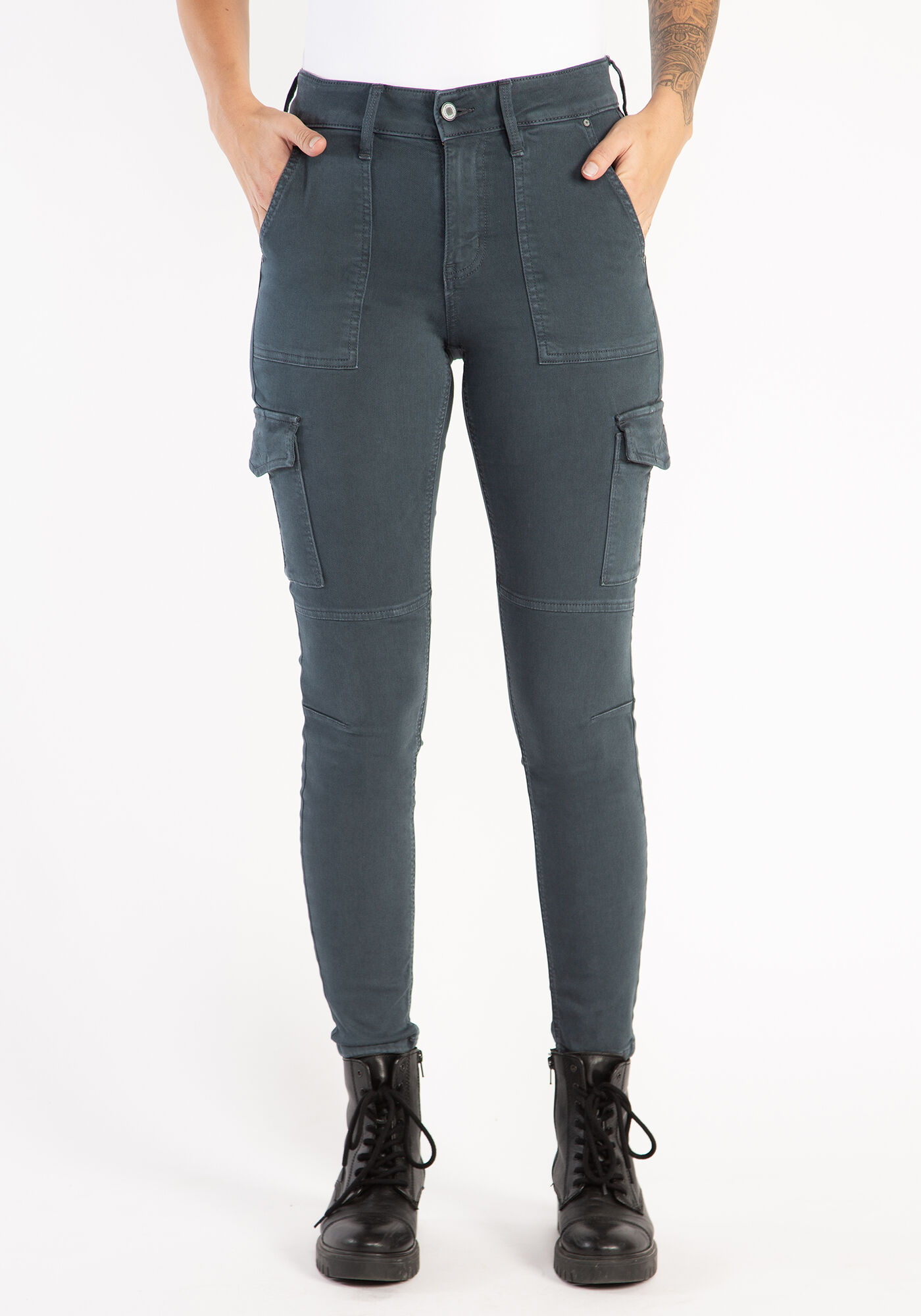 high rise skinny coloured cargo Image 1