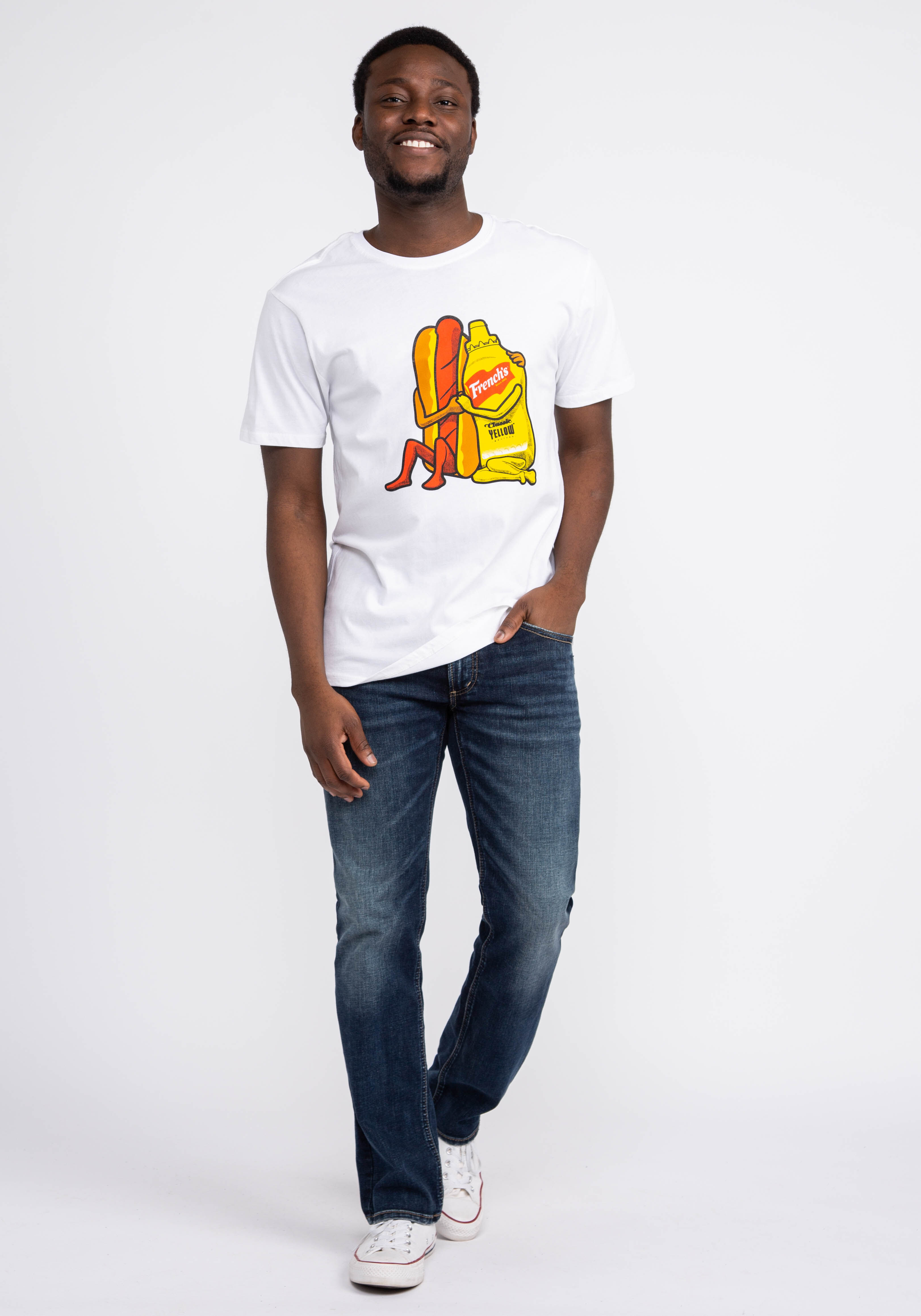mustard and hot dog graphic t-shirt Image 4