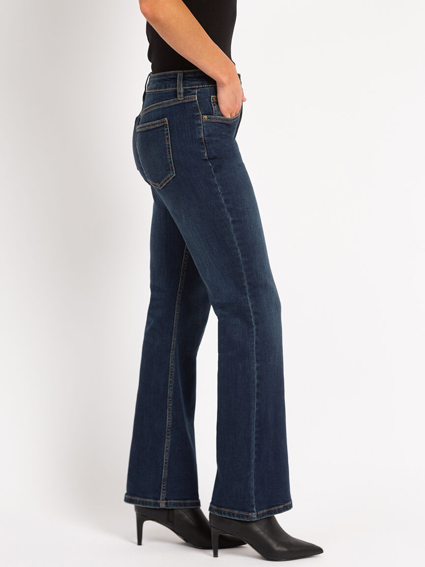 Bootlegger Olivia Bootcut Jean Dark Authentic Size 30