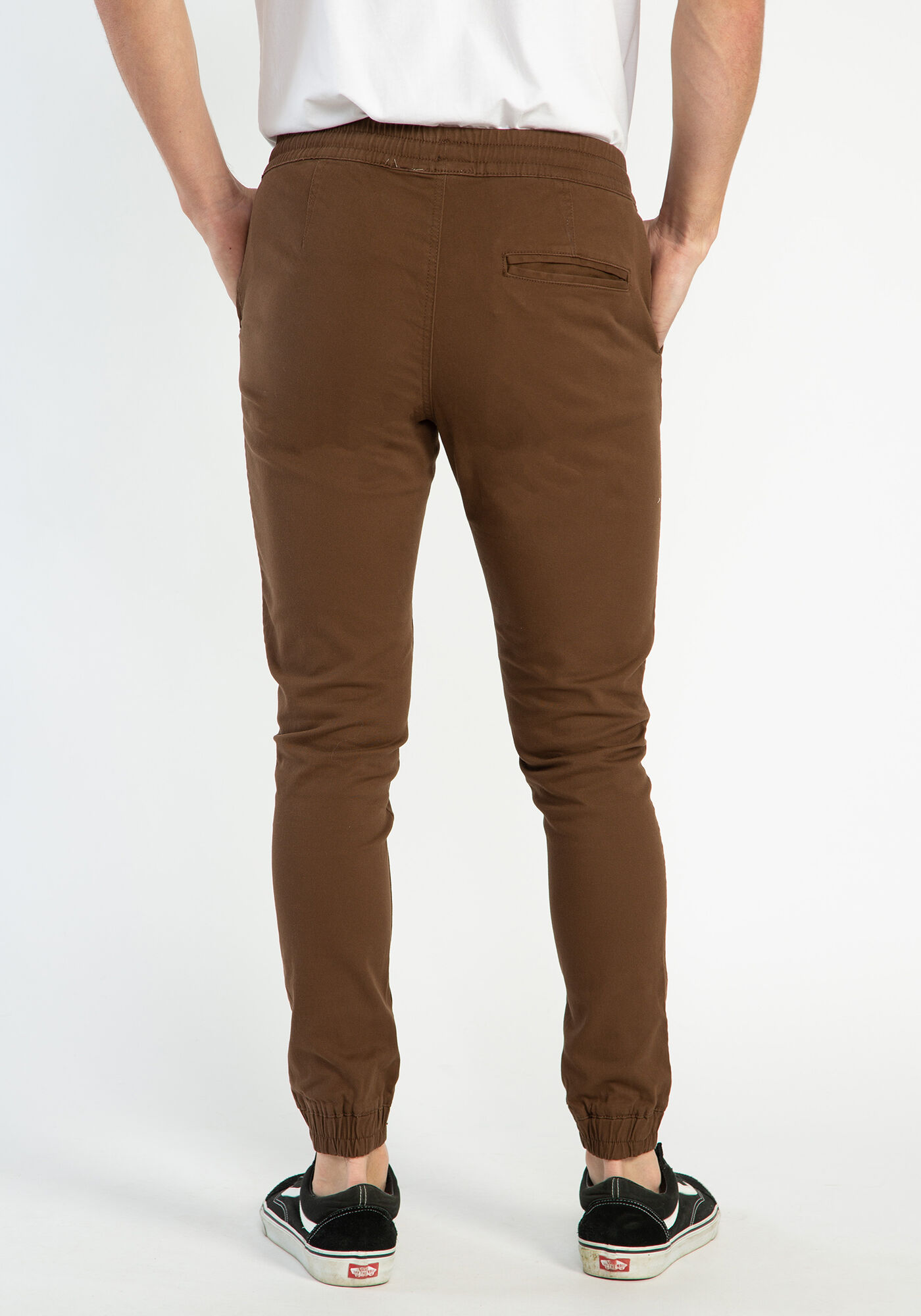 tech stretch pull on jogger Image 2