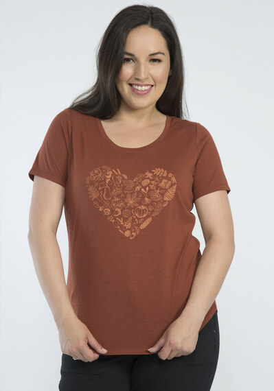 fall heart scoop neck graphic tee Image 1