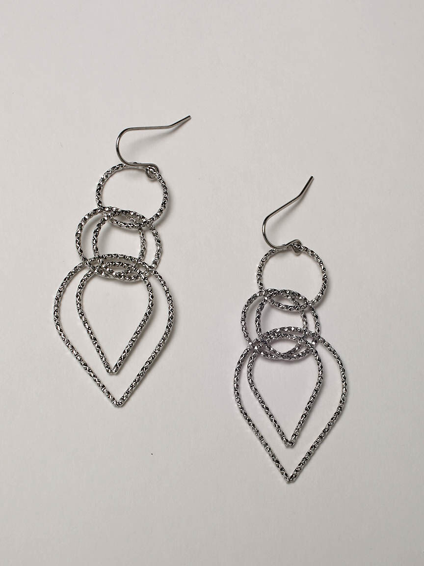 textured silver earring Image 1