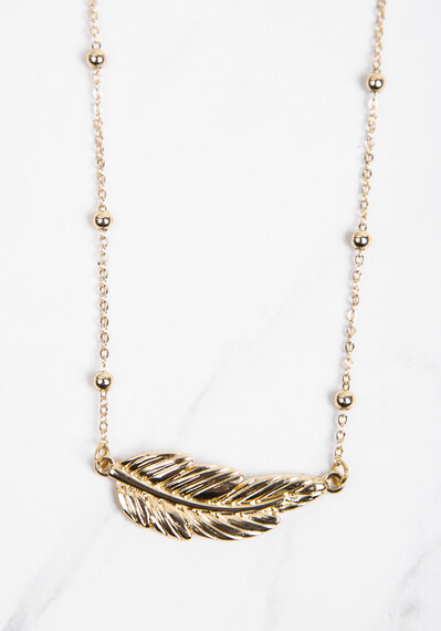 necklace w leaf Image 2
