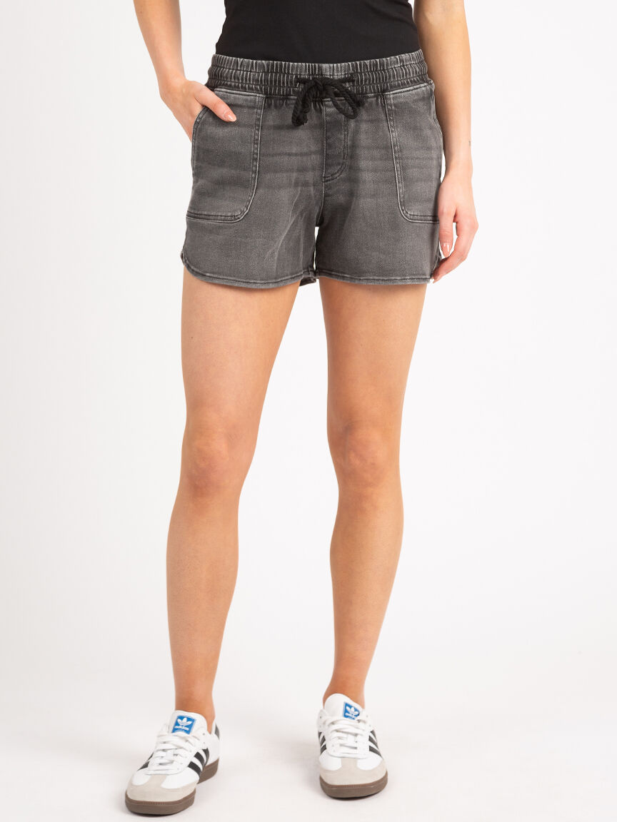 boardwalk short in black wash Image 2