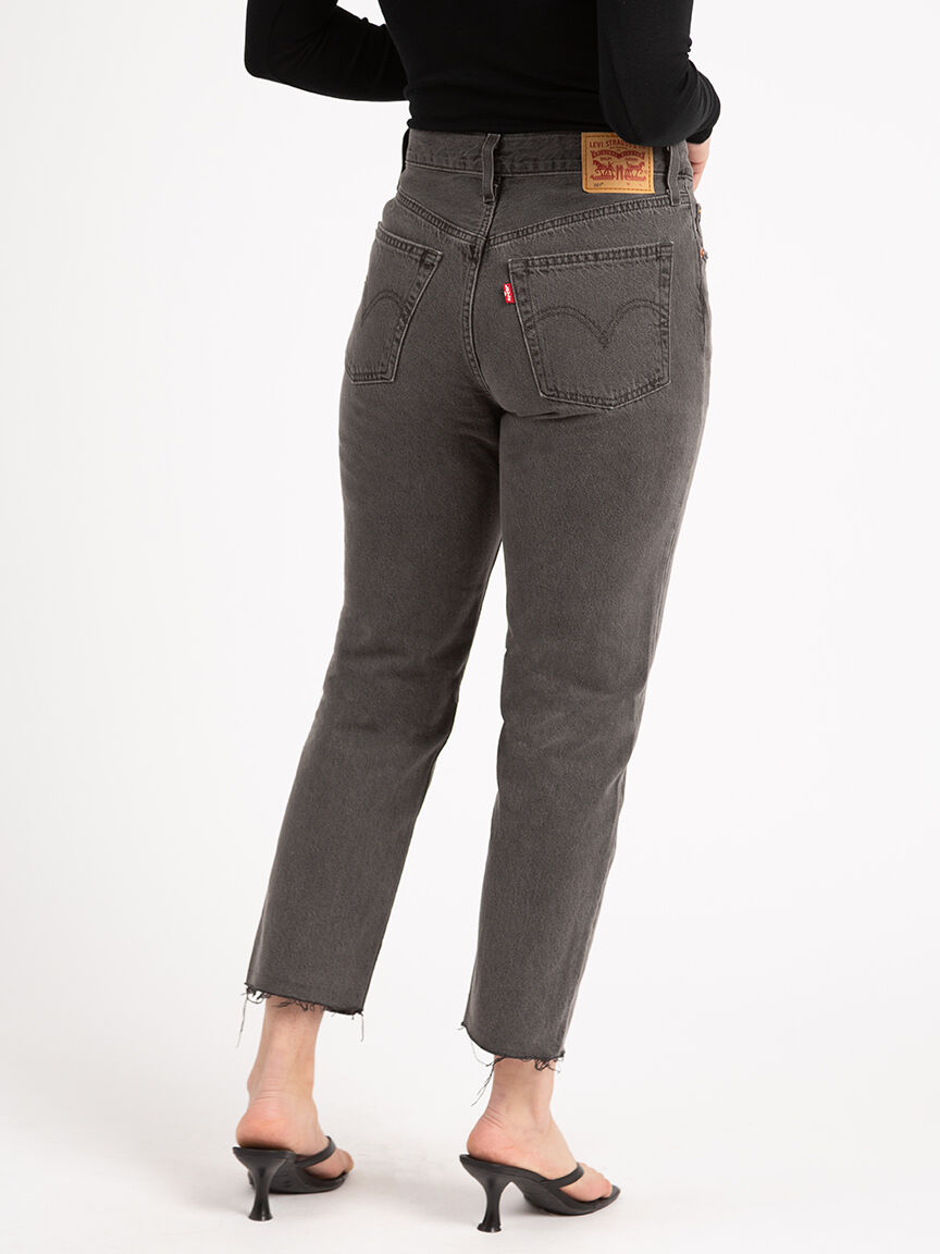 501 original cropped jean Image 4