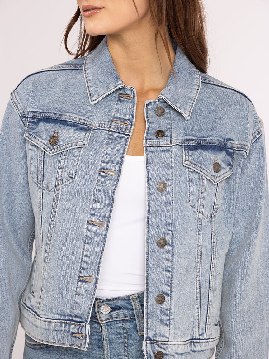 nimes light authentic classic jean jacket