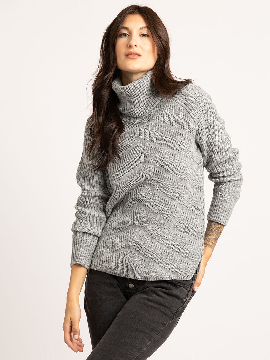 lumielle turtle neck popover Image 2