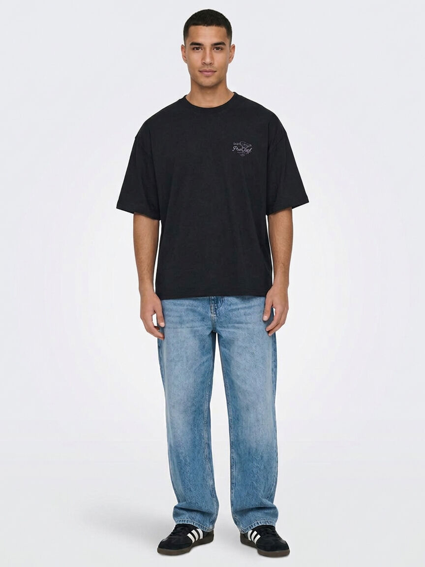 axel oversize graphic tee