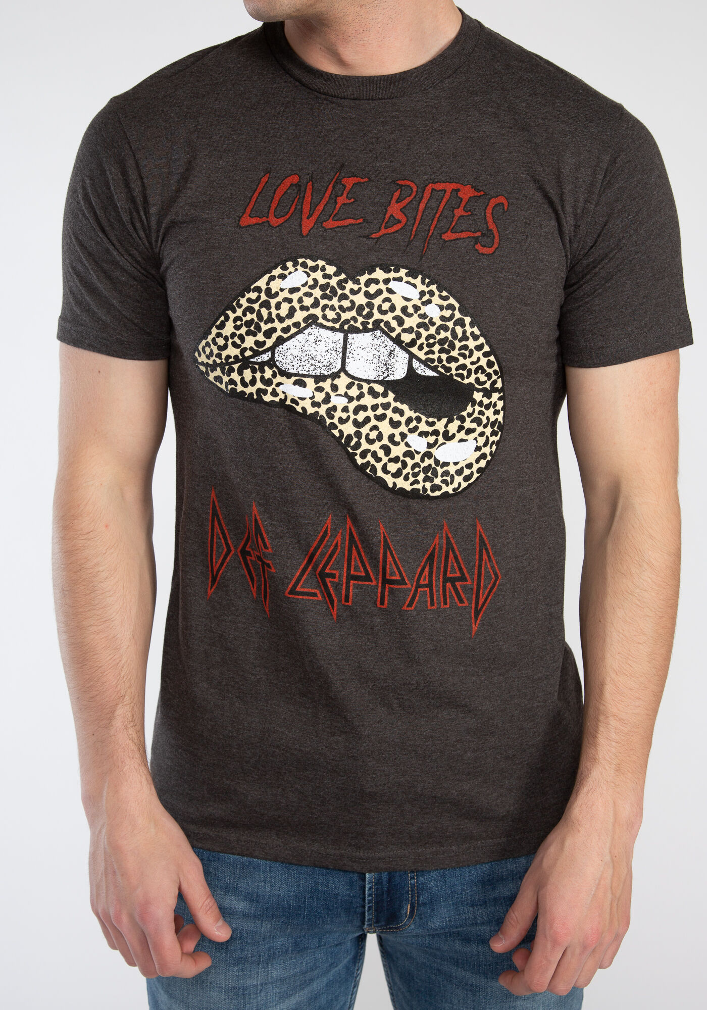 def leppard love bites graphic tee Image 6