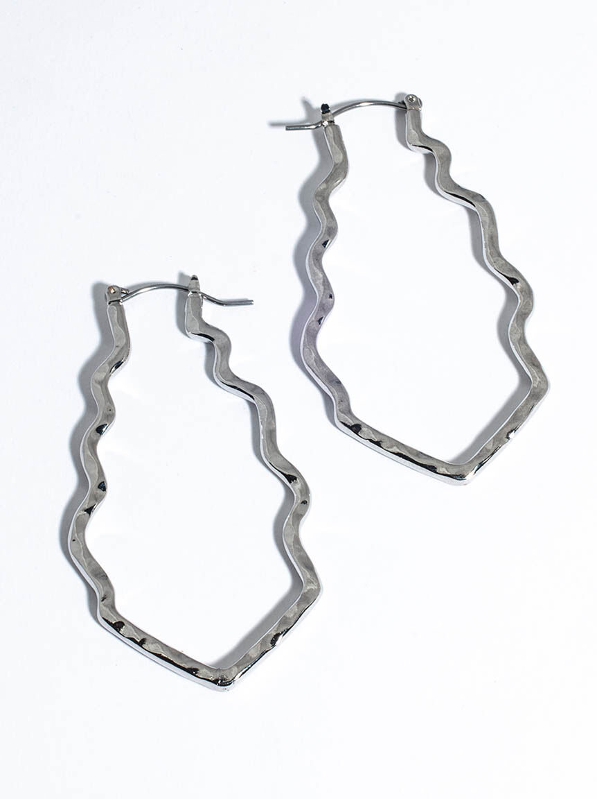single pack hoop earring Image 1