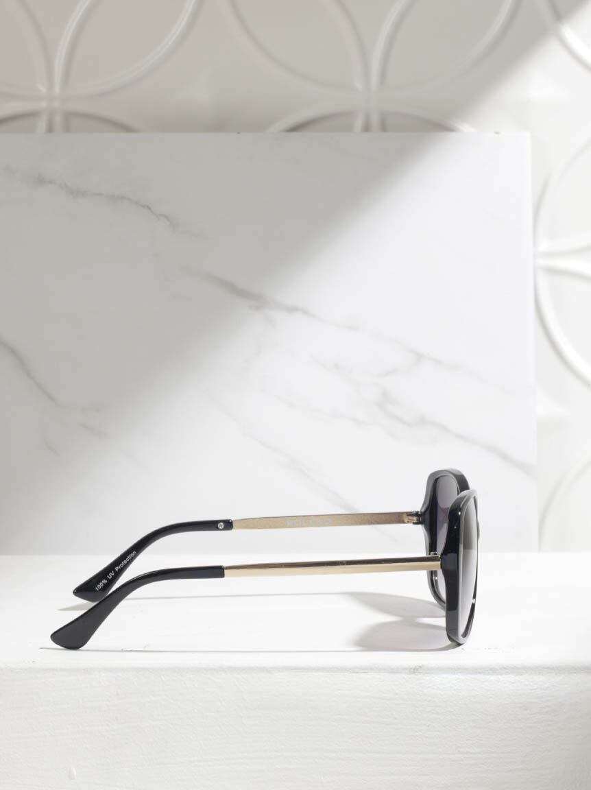 curved oversized sunglasses Image 2