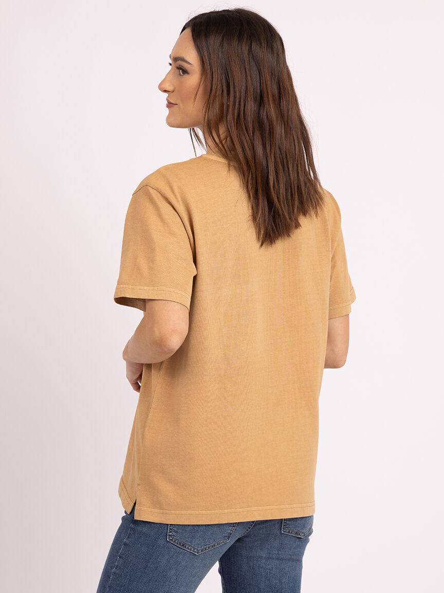 kade crewneck tshirt Image 3