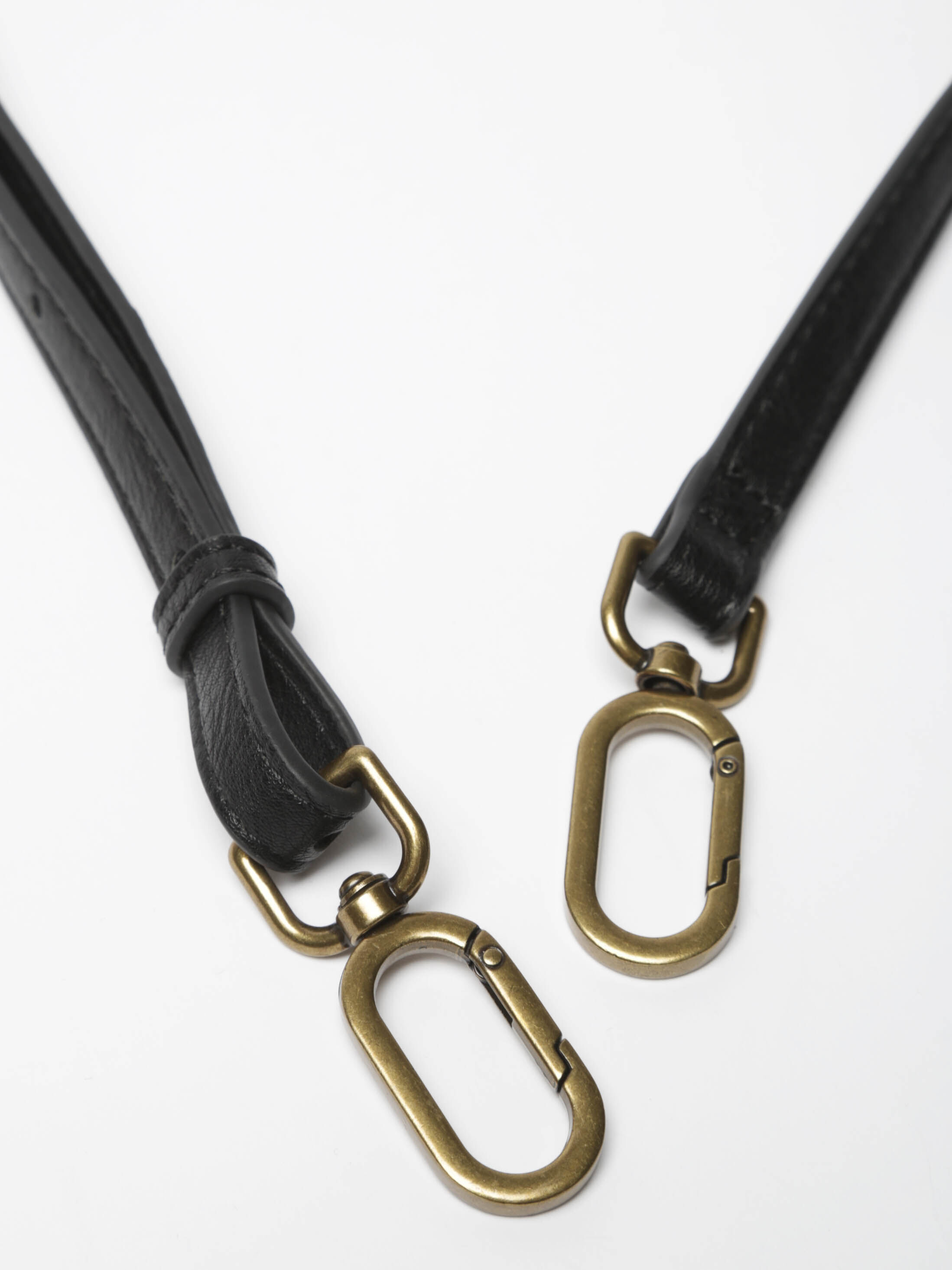 essential faux leather rectangle purse Image 3