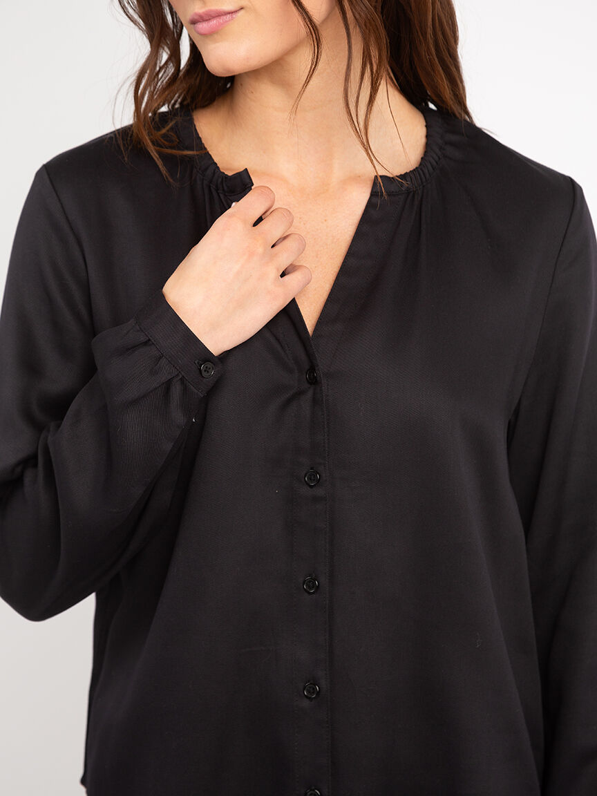 remy vneck shirt Image 5