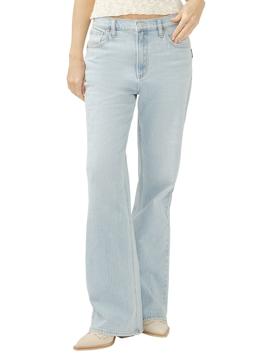 90s Mid Rise Baggy Bootcut Jeans