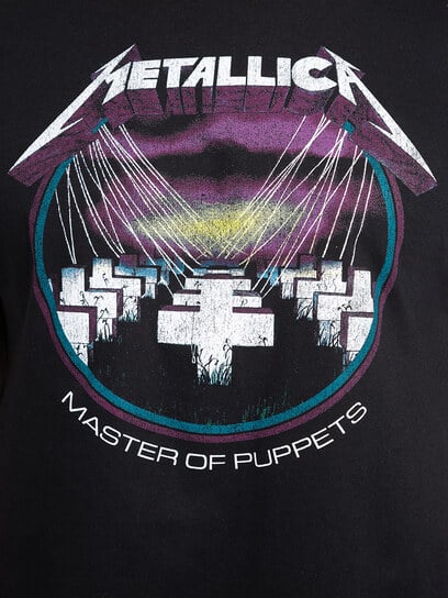 Master of Puppets Graphic Tee