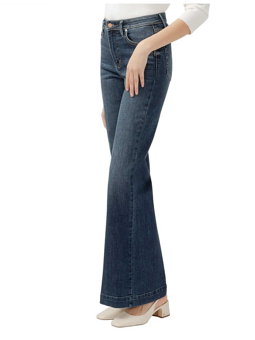 Isbister High Rise Flare Luxe Stretch Jeans Bootlegger 2000007845