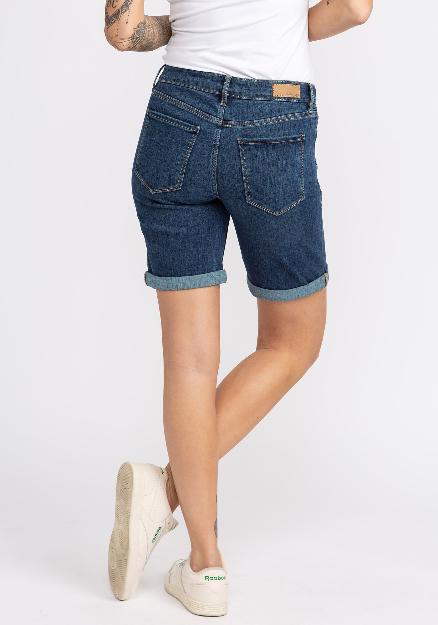 mid-rise curvy bermudas Image 2