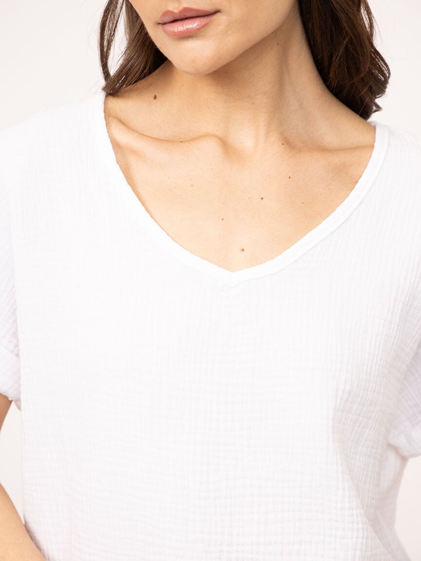 v-neck double gauze top