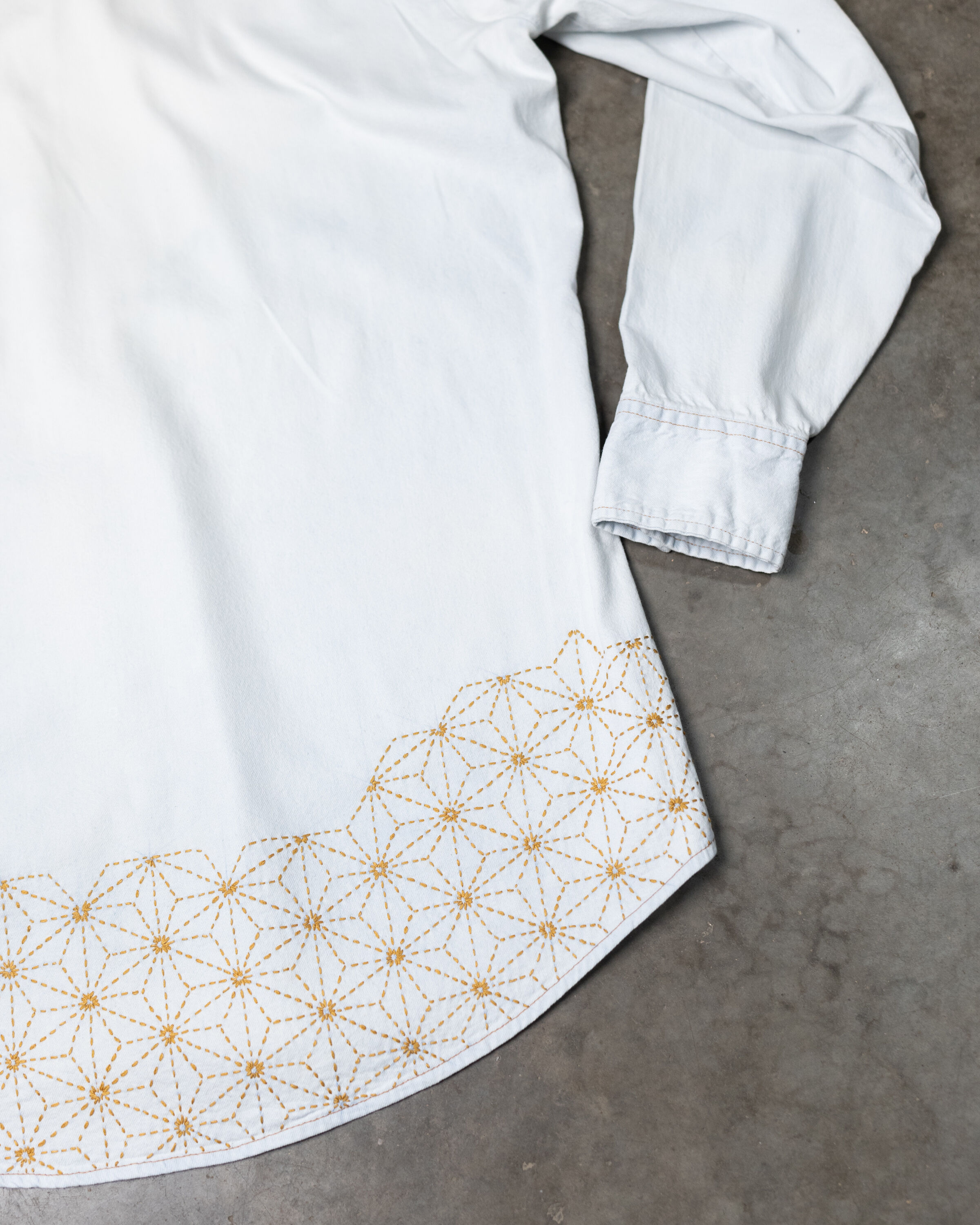 levi's orange tab denim shirt Image 6