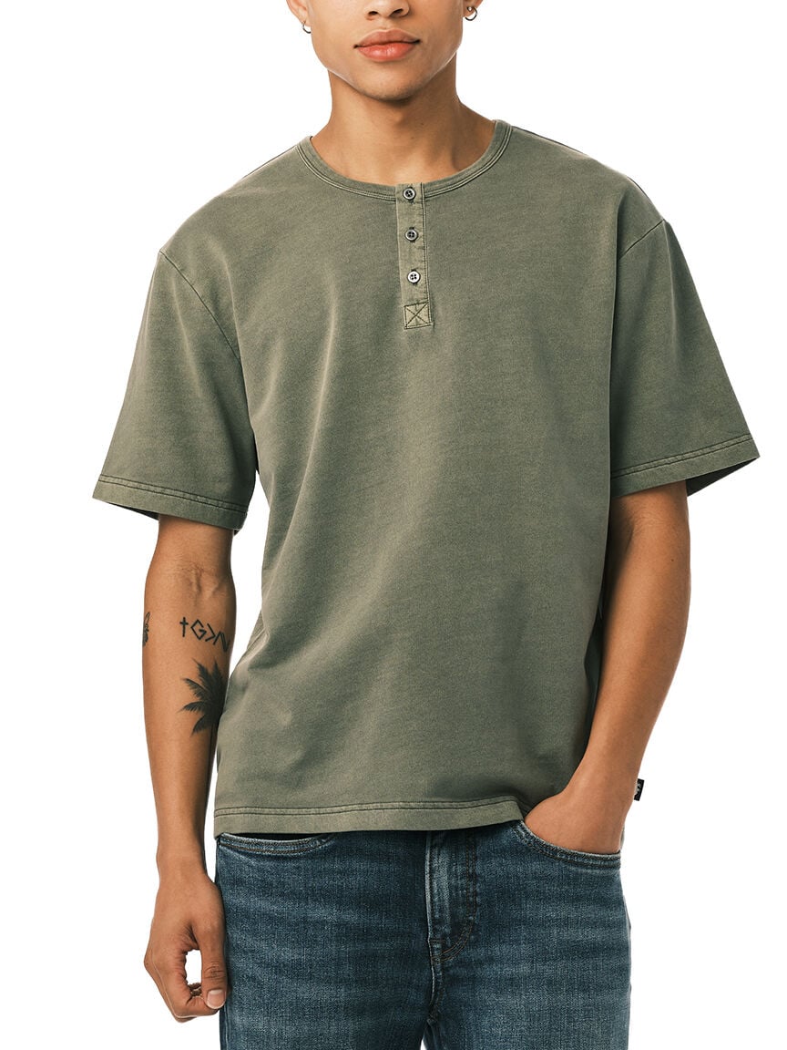 kandor short sleeve henley t-shirt