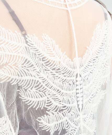 embroidered mesh wrap Image 6