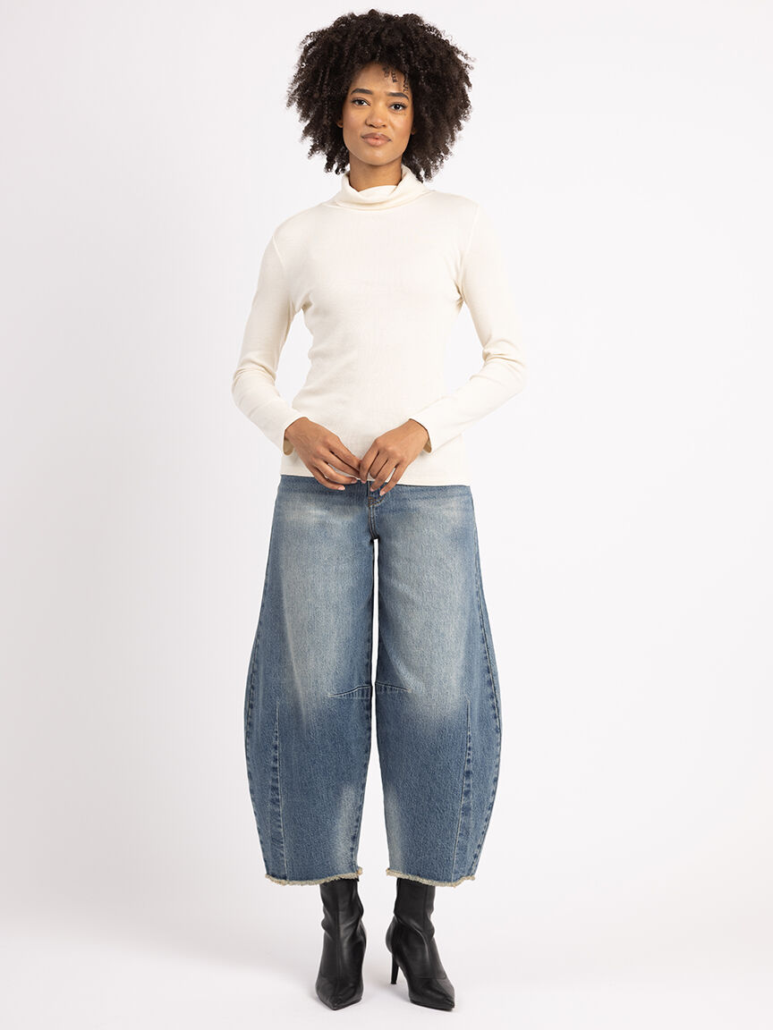 terra turtleneck top Image 2