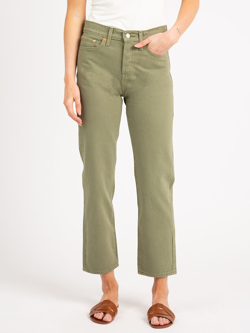 wedgie straight in green Image 2