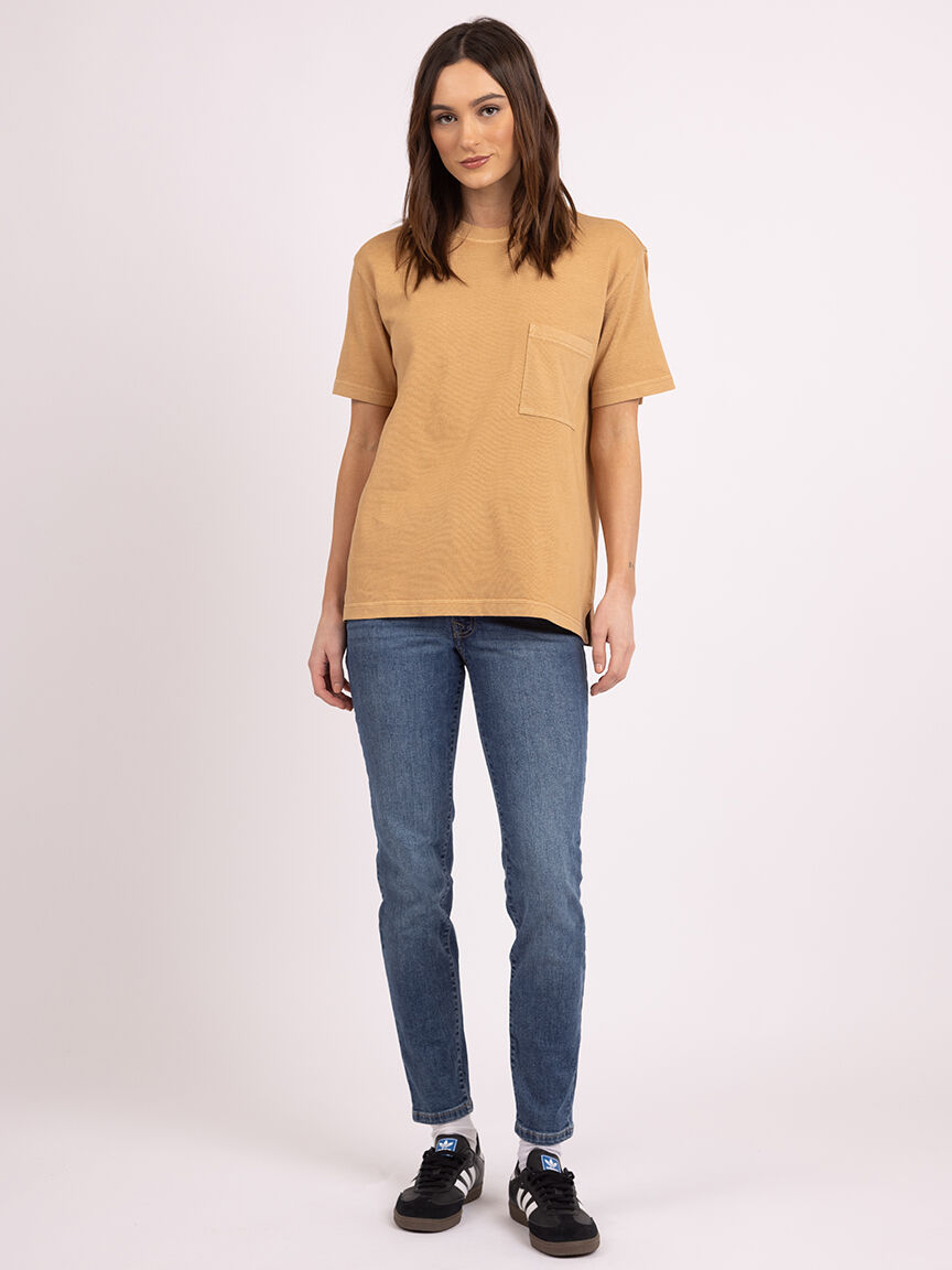 kade crewneck tshirt Image 2