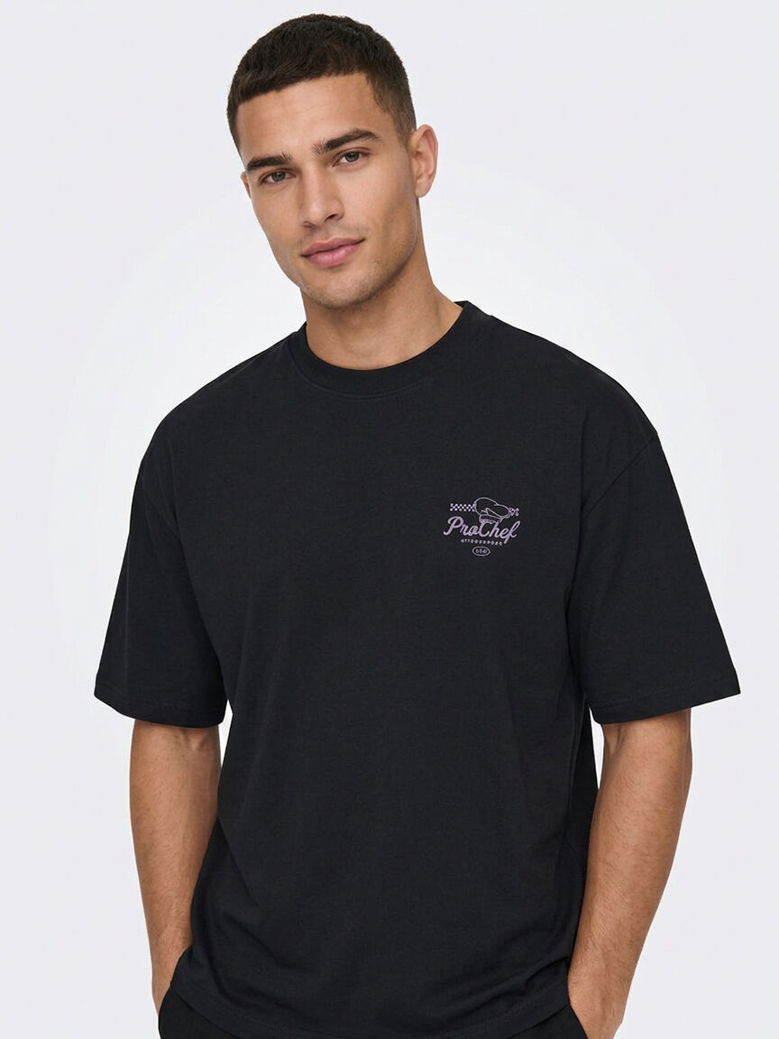 axel oversize graphic tee