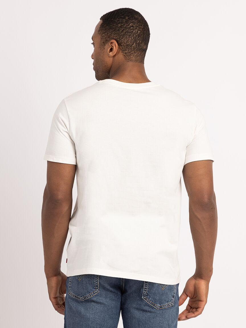 batwing graphic tee Image 3