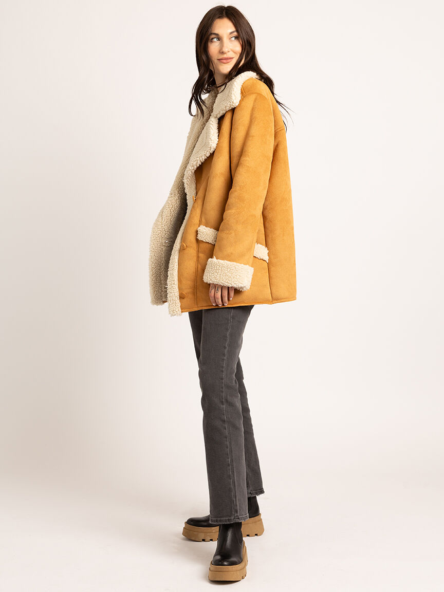 tashi car coat Image 3