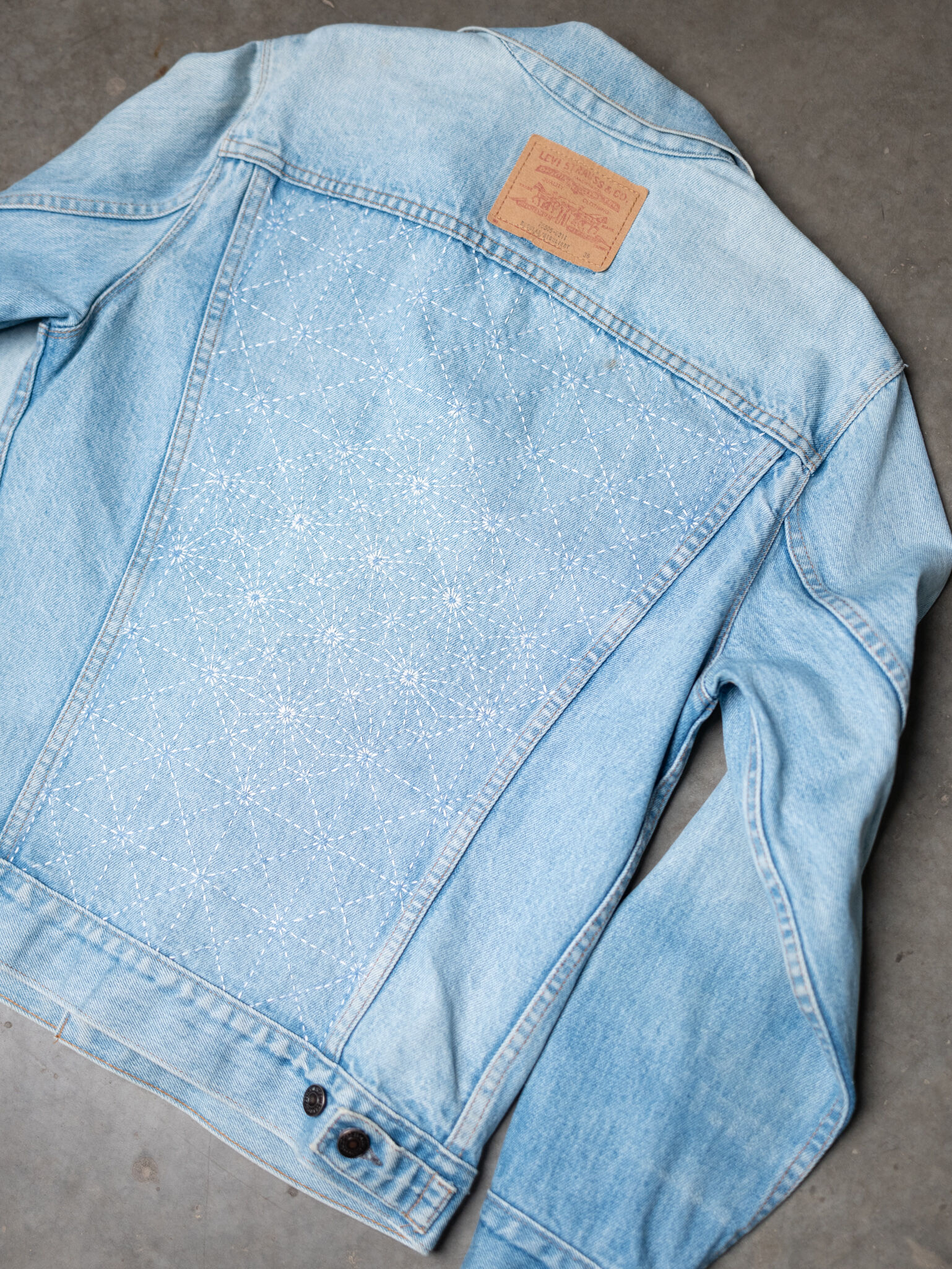 levi's type III denim trucker jacket Image 5