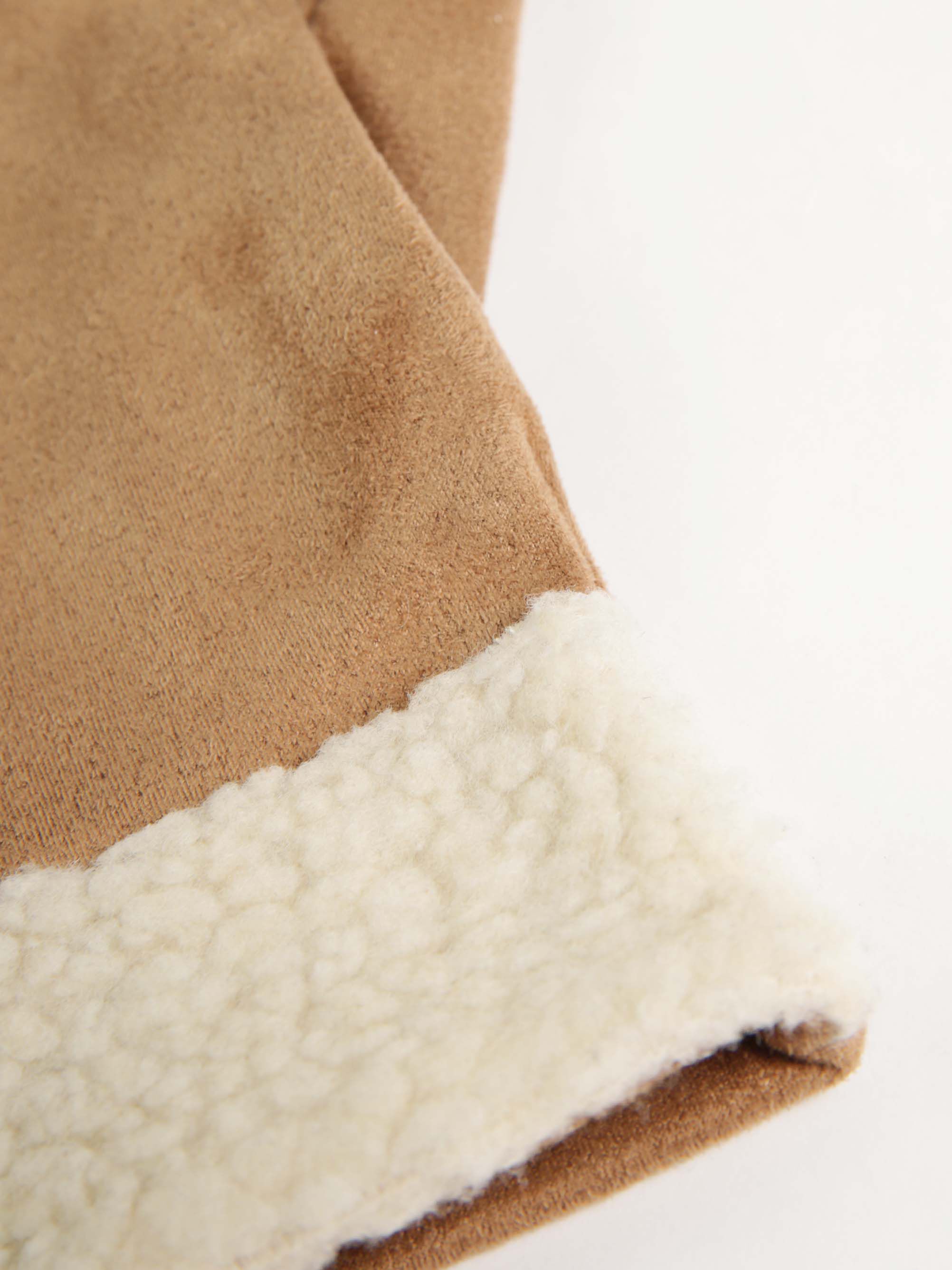 women's faux suede gloves Image 4