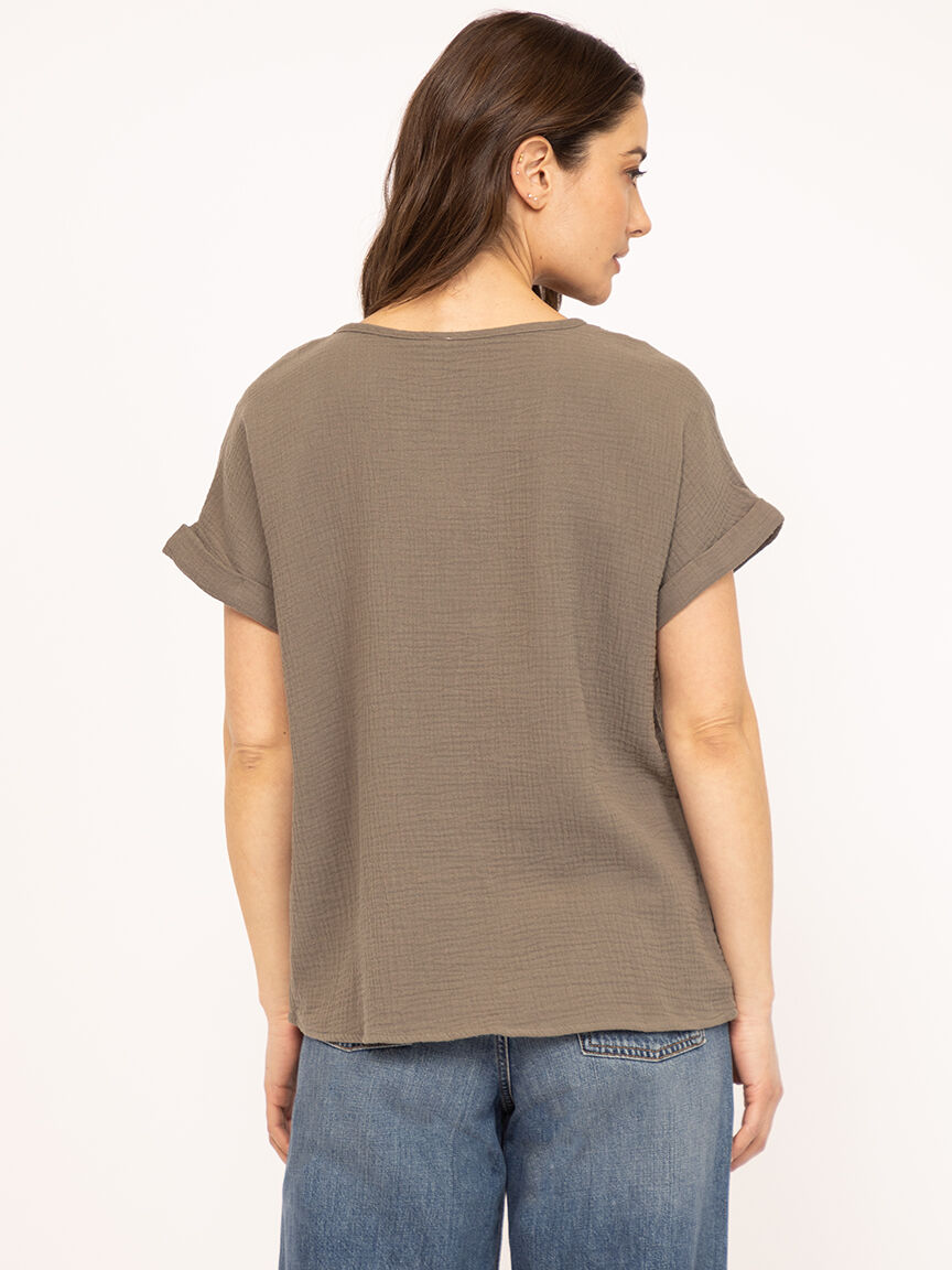 v-neck double gauze top Image 3
