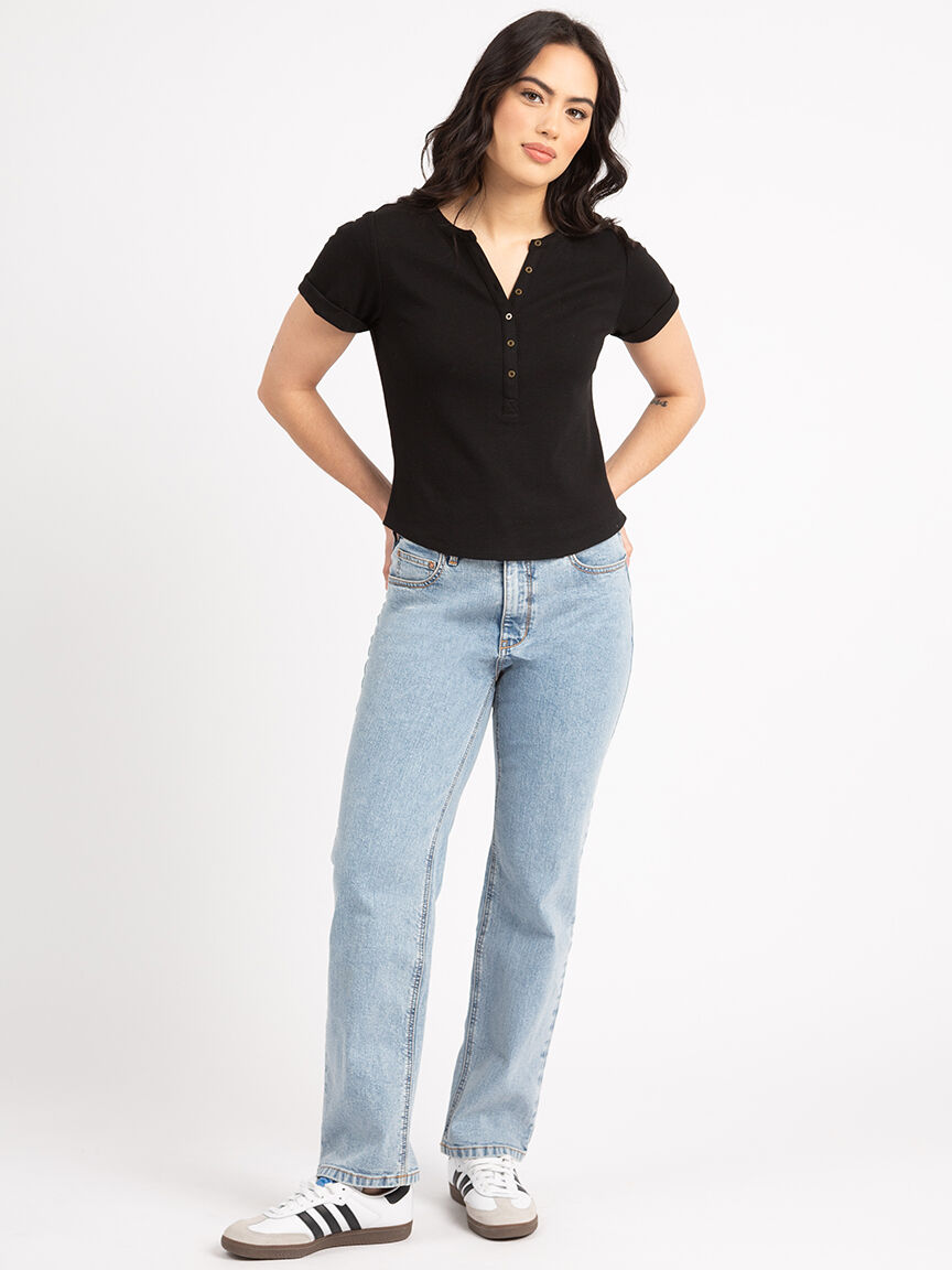 kim short sleeve henley Image 2