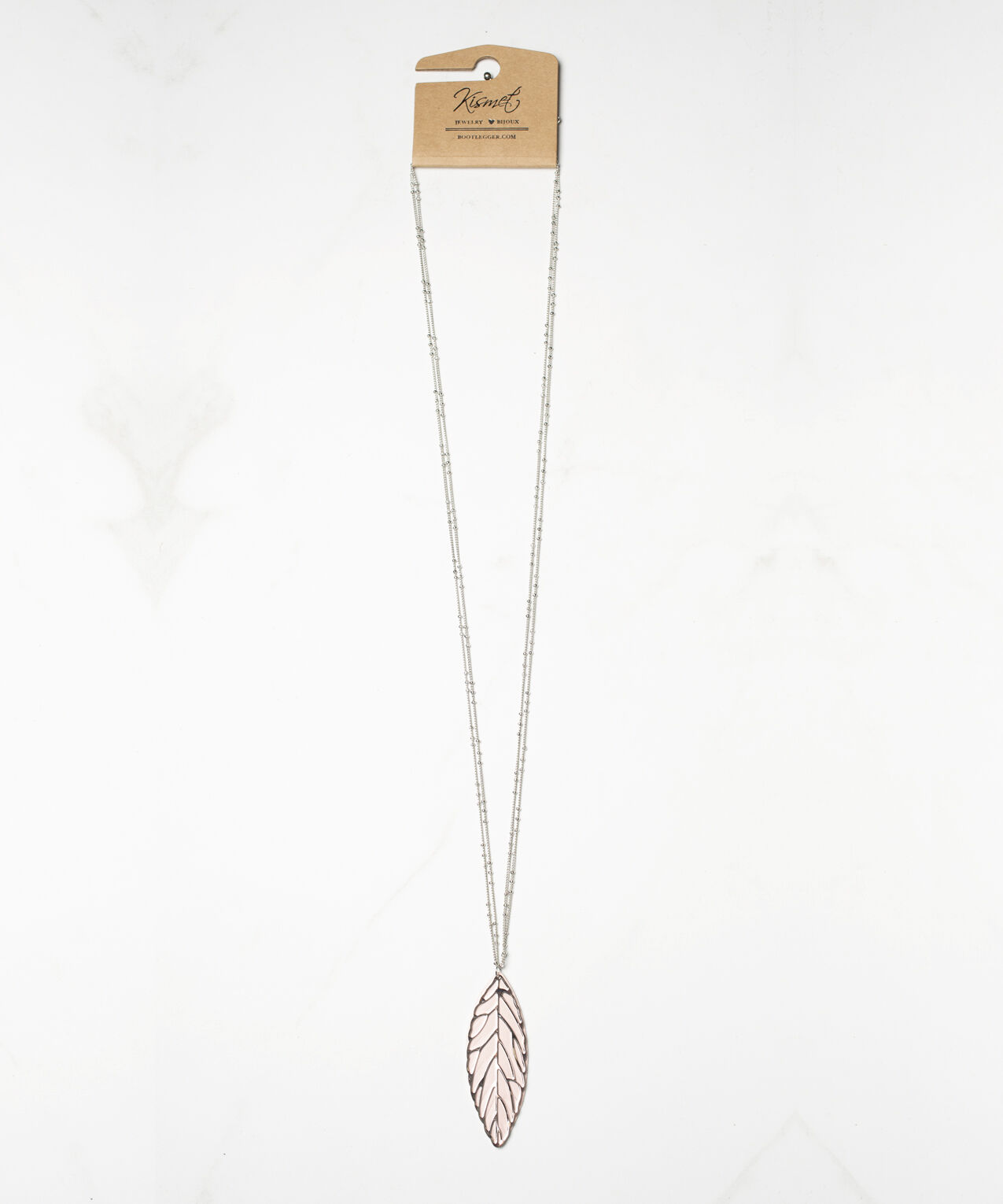 double leaf pendant necklace Image 1