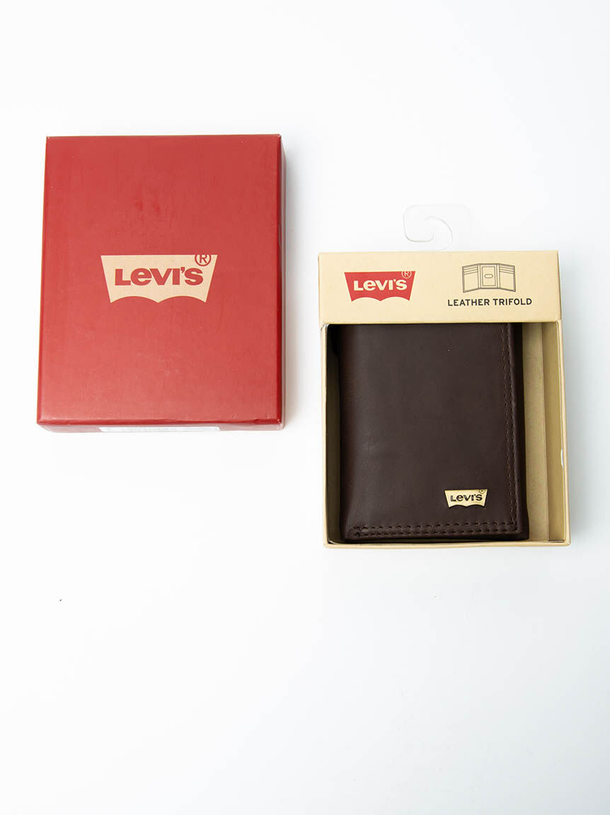 Levi's trifold leather wallet sales
