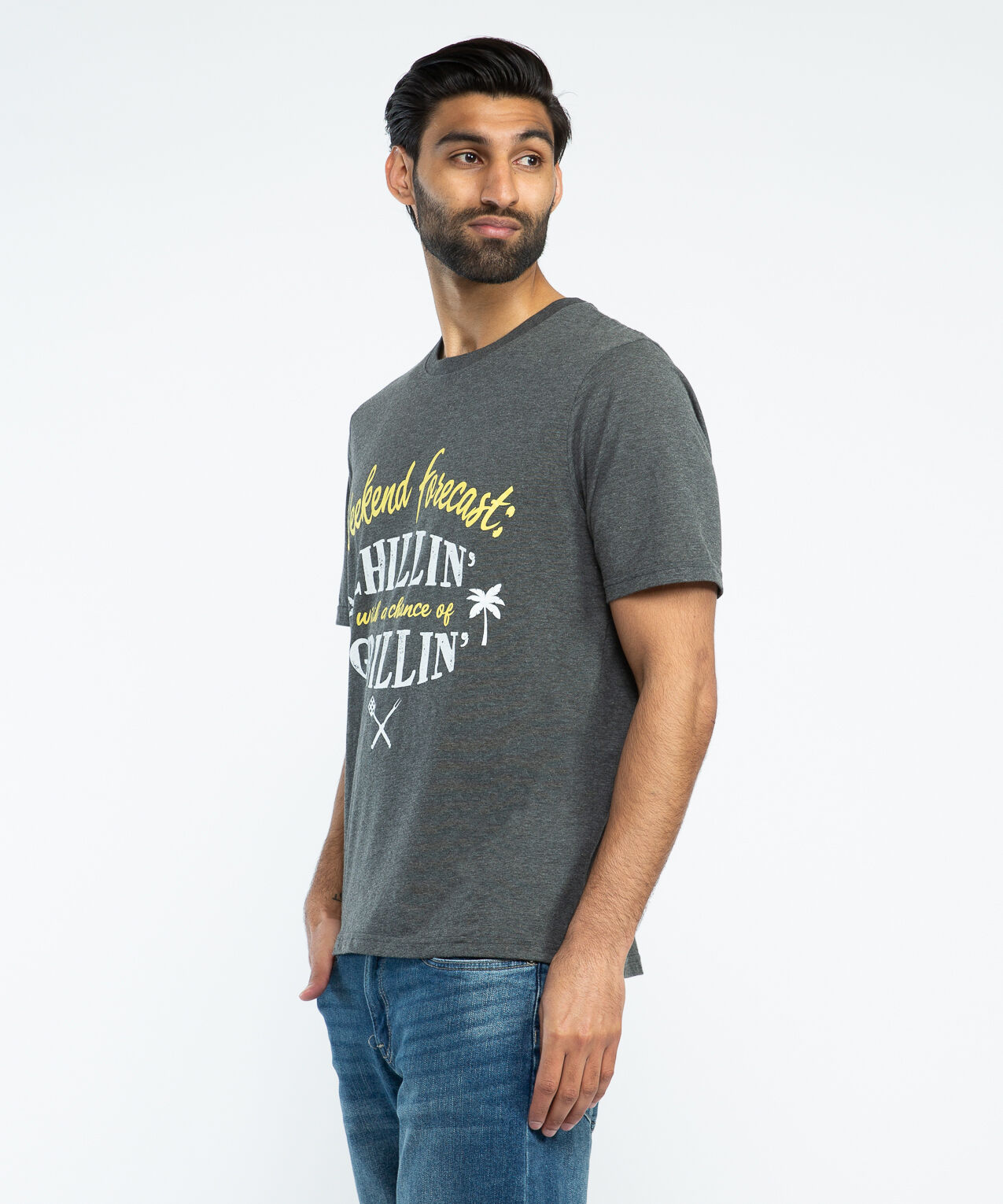 weekend forecast chillin & grillin tee Image 3