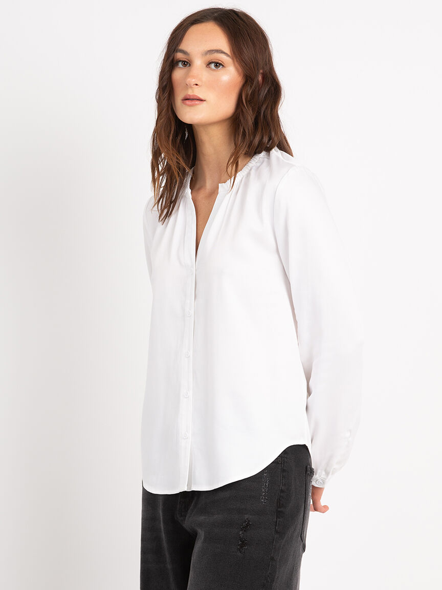 remy vneck shirt Image 4