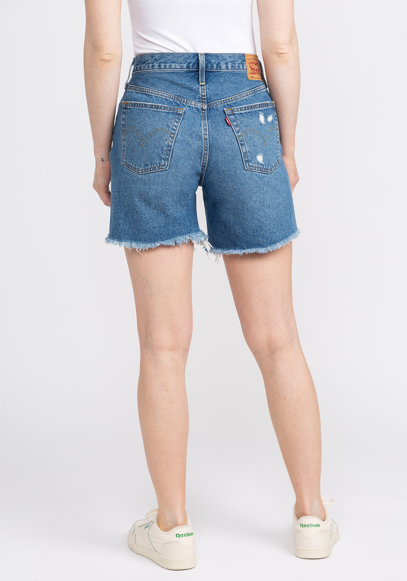 mid thigh shorts Image 2