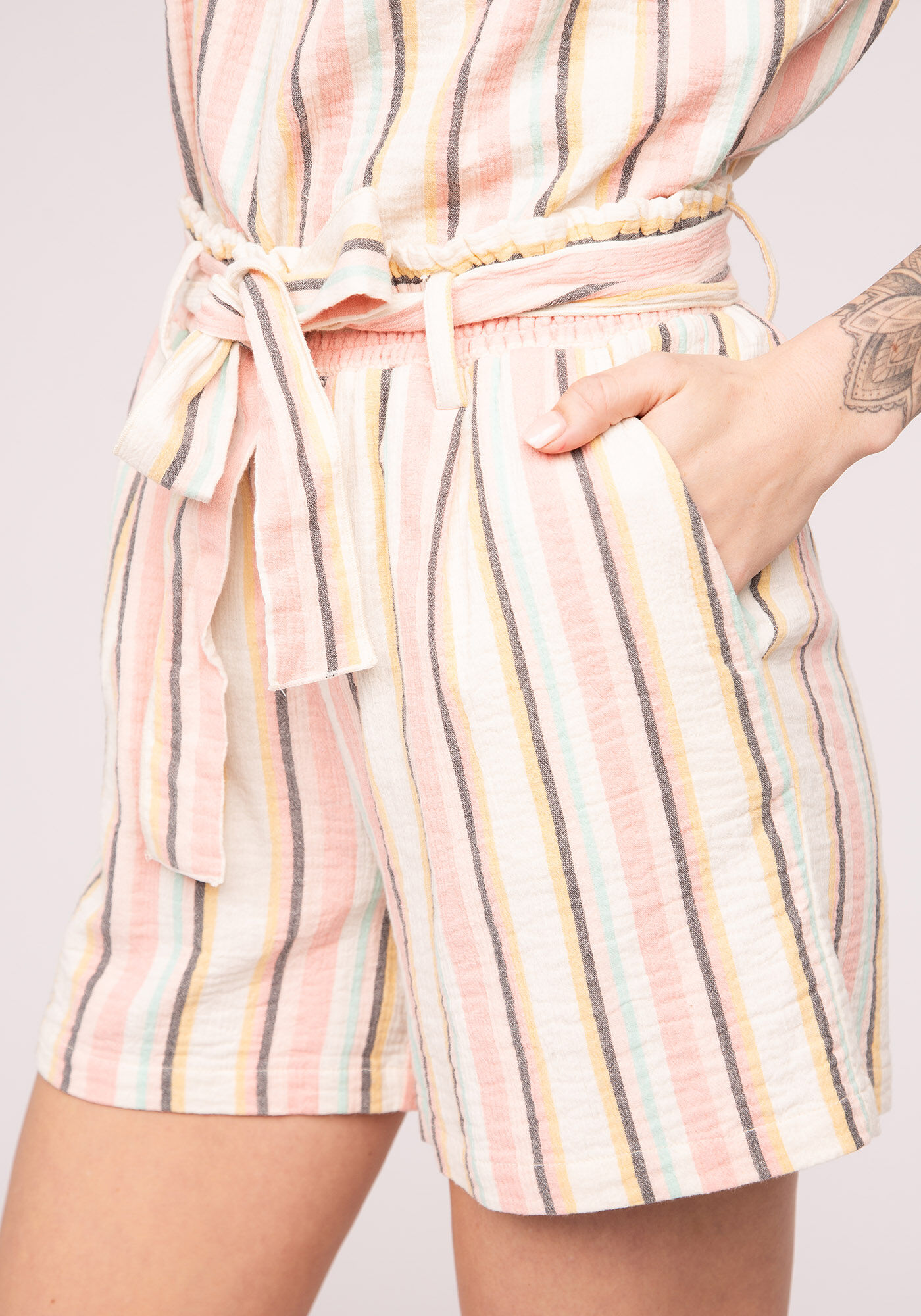 cece paper bag shorts Image 6