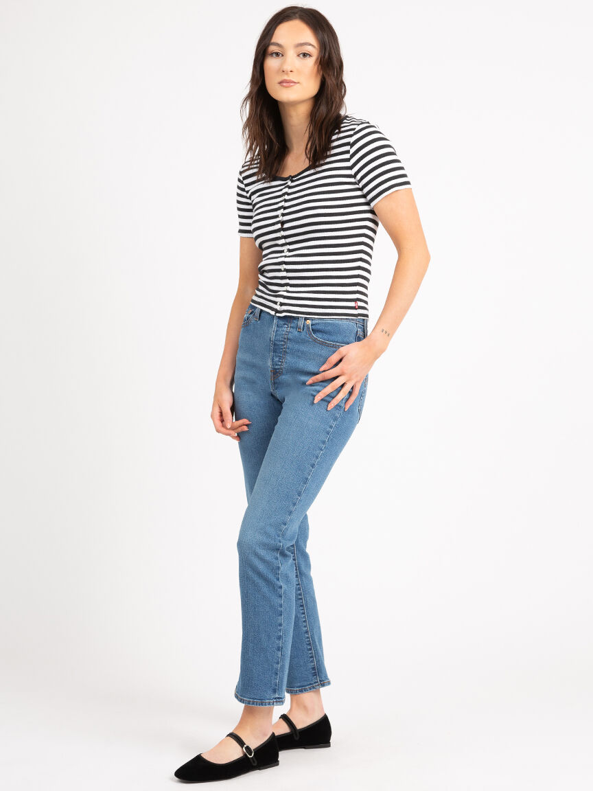 britt short sleeve snap front top Image 4