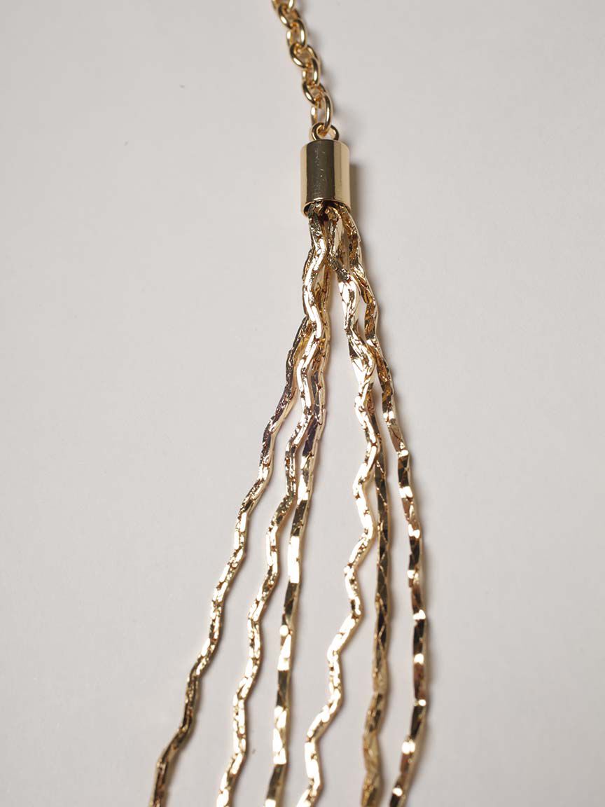 layered gold necklace Image 3