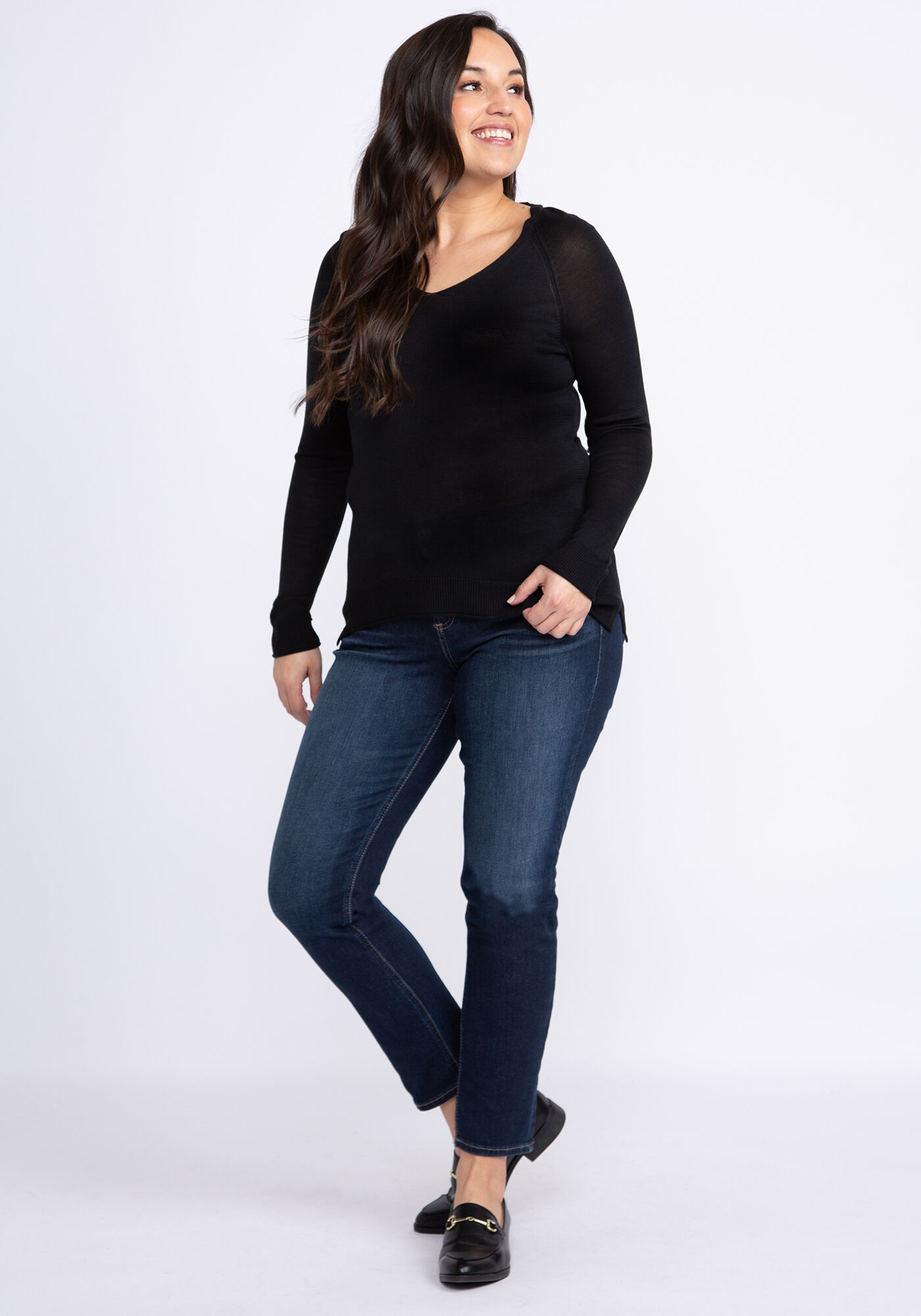 blanche v neck popover Image 3